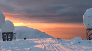 Svalbard Sunset Header Image